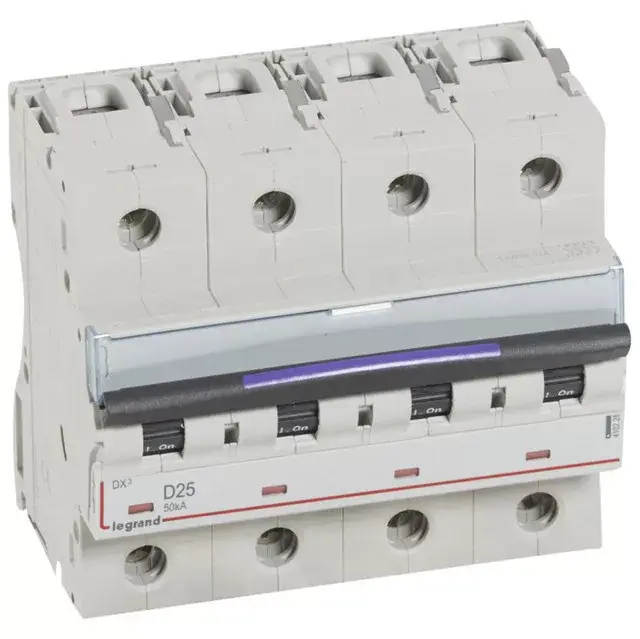 Expressz kézbesítés Legrand 410228 DX3 Kismegszakító. 4P, 25A, D karakterisztika, 50kA