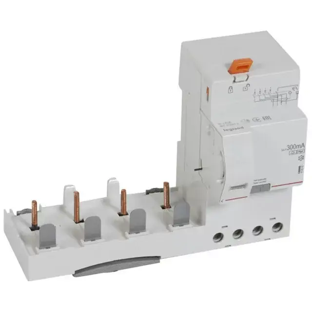 Expressz szállítás Legrand 410640 DX3 áramvédő relé 4P 400V~ Hpi 63A 300mA ( Legrand 410640 )
