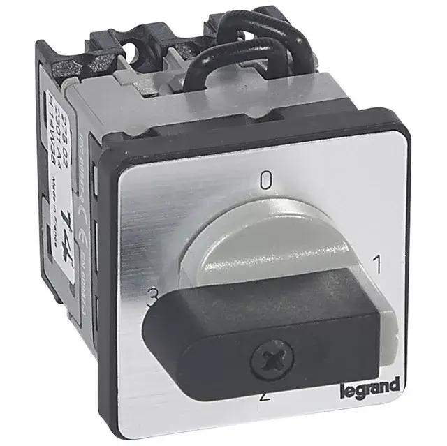 Biztonságos fizetés Legrand 027502 Görgős kapcsoló 1P 16A PR12 0-1-2-3 ( Legrand 027502 )
