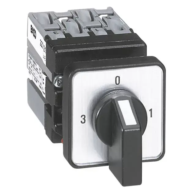 Legrand 023521 Mini irányváltó átkapcsoló1P 0-1-2-3 állású ( Legrand 023521 ) Vedd meg most
