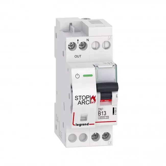 Árcsökkenés Legrand 415921 DX3 Stop Arc Íveszárlat érzékelő kismegszakító B13 6000A alsó betáp BIC ( Legrand 415921 )