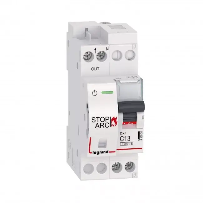 Azonnal elérhető Legrand 415930 DX3 Stop Arc Íveszárlat érzékelő kismegszakító C13 6000A alsó betáp BIC ( Legrand 415930 )