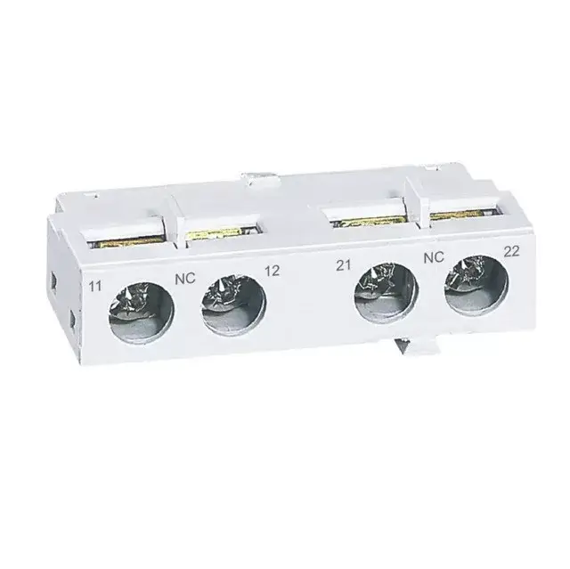 Legnépszerűbb Legrand 417405 MPX3 á.j. segédérintkező 2 Ny mellső ( Legrand 417405 )