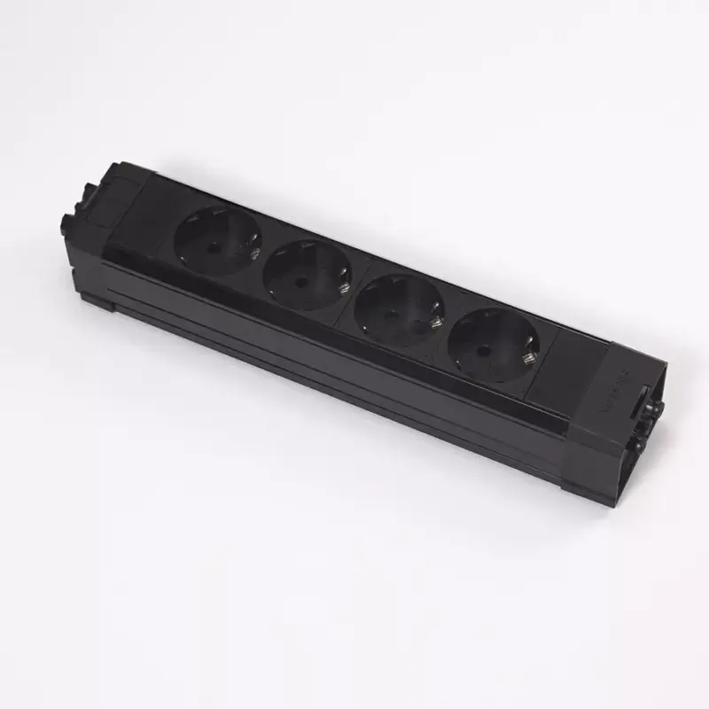 Biztonságos fizetés VersaTek Basic 4x 230V, Schuko