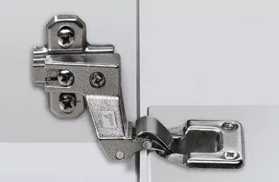 Biztonságos vásárlás HETTICH 46849 Markant 7.1 lenyíló ajtóra