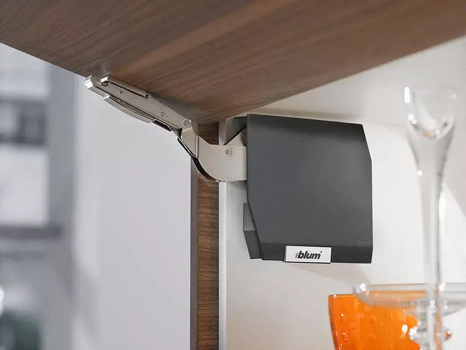 Azonnal elérhető K-BLUM 20K2E00T Aventos HK-S Tip-on erős sötét szürke új borító