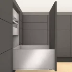 Biztonságos fizetés K-BLUM Legrabox F 450 mm/70 kg, Tip-on, fehér SW-M, csavar