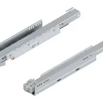 Akciós ár K-BLUM Legrabox C Pure 550 mm/40 kg, Tip-on, acél, belső, reling