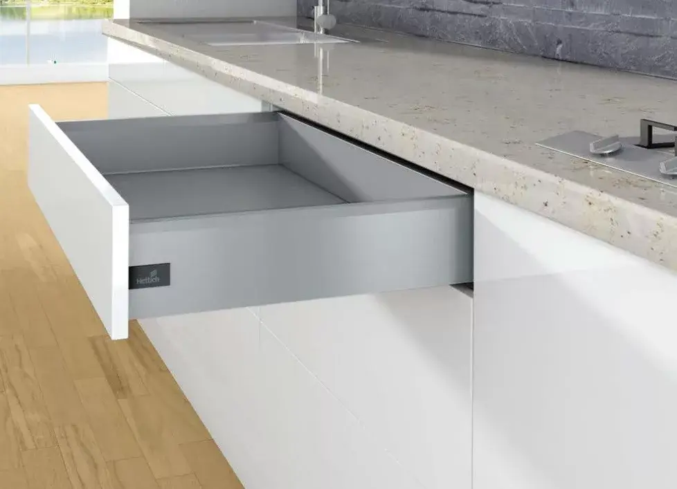 K-HETTICH ArciTech, front kihuzású, ezüst, 450/126, 40kg, SiSy Biztonságos fizetés