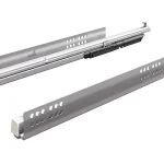 K-HETTICH InnoTech Atira, front, ezüst, 470/70/144 relingel együtt, 30kg SiSy Gyors kiszállítás