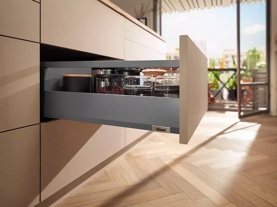 BLUM set Merivobox E reling 500mm 70kg Orion szürke Akciós ár
