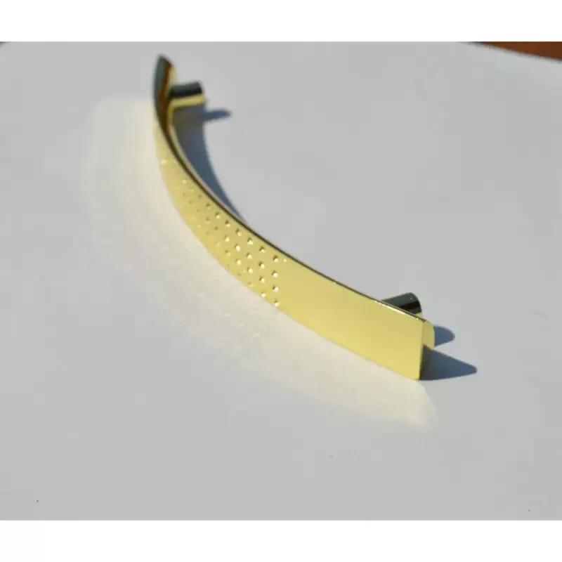 UN87Arany színű, fém klasszikus bútorfogantyú Szuper ajánlat