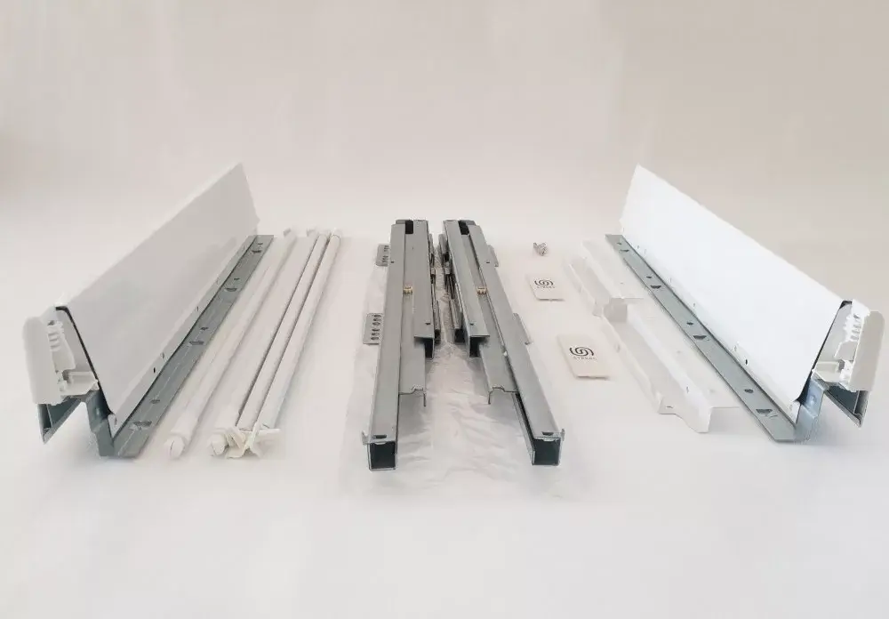 Expressz kézbesítés StorngBox 204/450 fehér, H204 (225 mm)