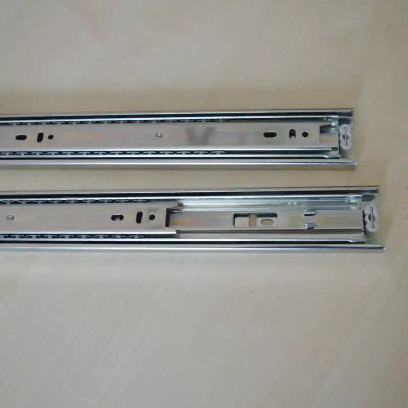 Expressz szállítás Strong 45/450 mm, teljes kihúzású golyós fiókcsúszó rendszer