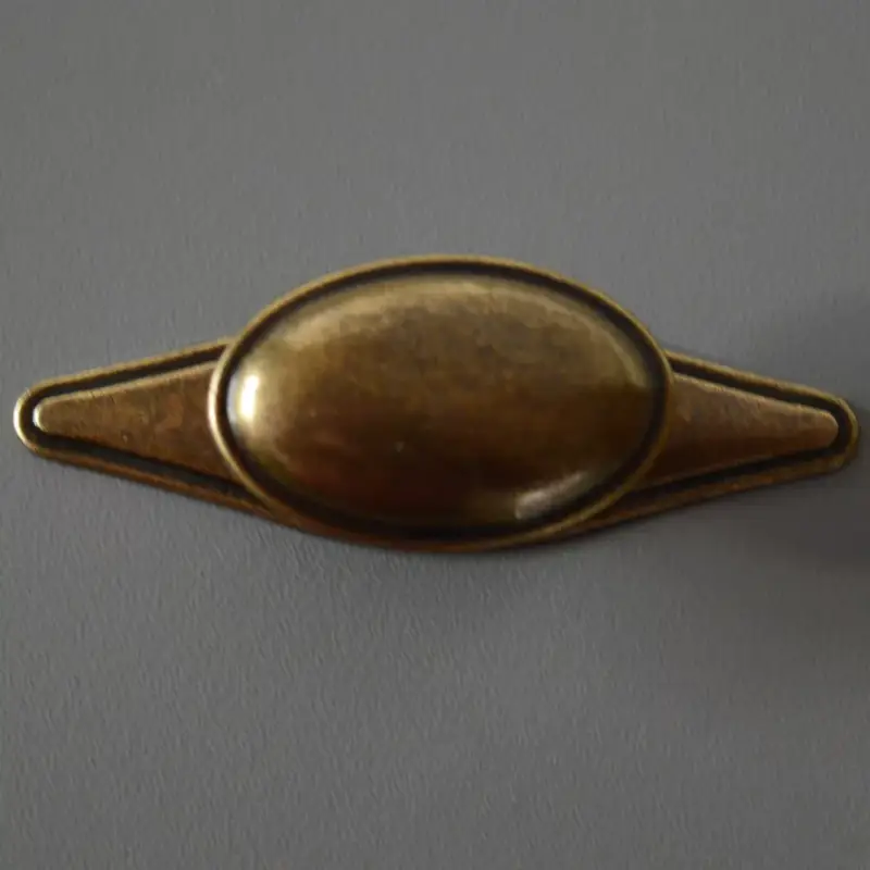8020_antik bronz bútorgomb, talp résszel Kedvezmény