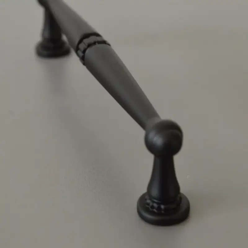 5263_160 -Matt fekete fém bútorfogantyú, 160 mm furattáv Kihagyhatatlan ajánlat