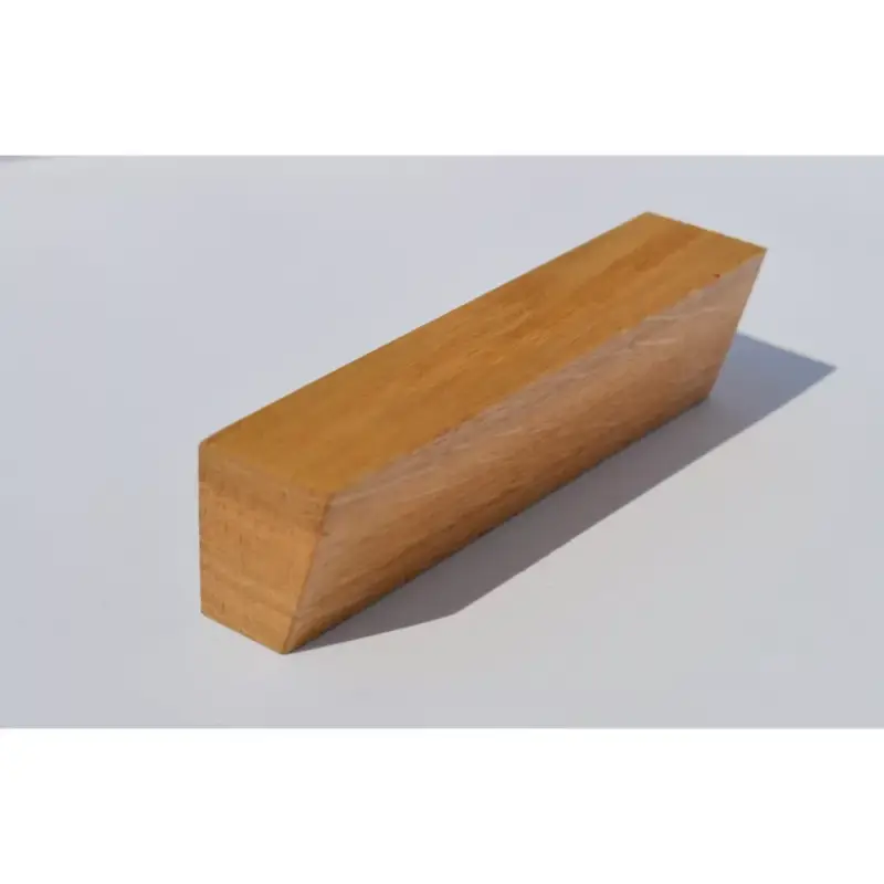Möbelgriff aus Holz, Eiche lackiert, mit 32 und 64 mm BA Kiárusítás