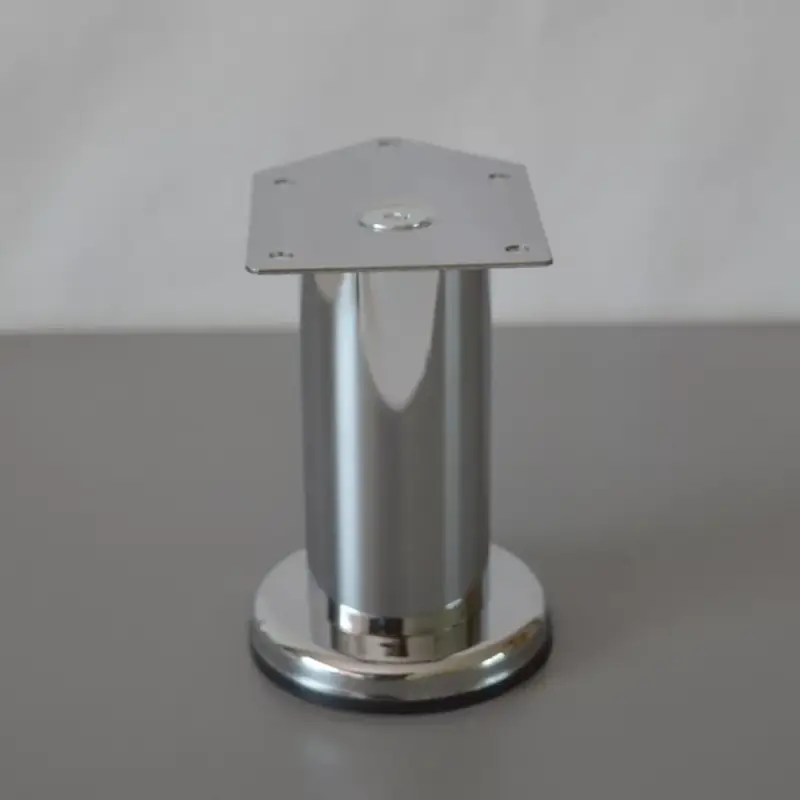 GM7061 Zylindrischer Chrom-Möbelfuß, 100 mm hoch Utolsó esély