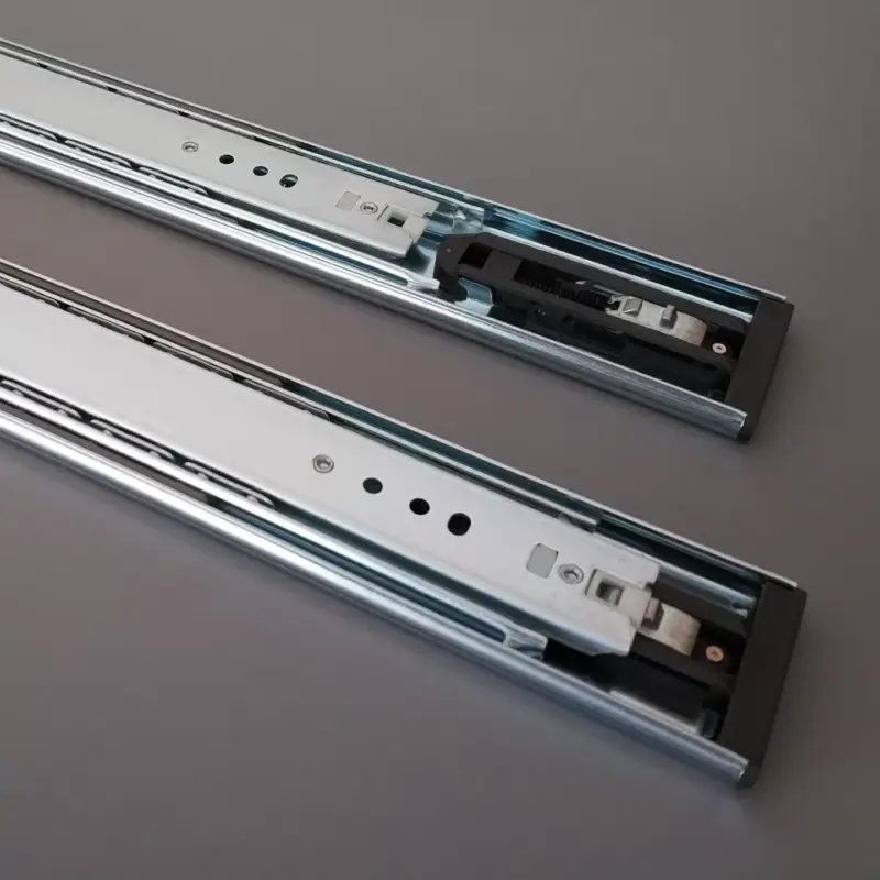Akciós ár Strong kugelgelagerte Vollauszug-Mutterschiene mit Dämpfung, 500 mm, push to open 45 kg