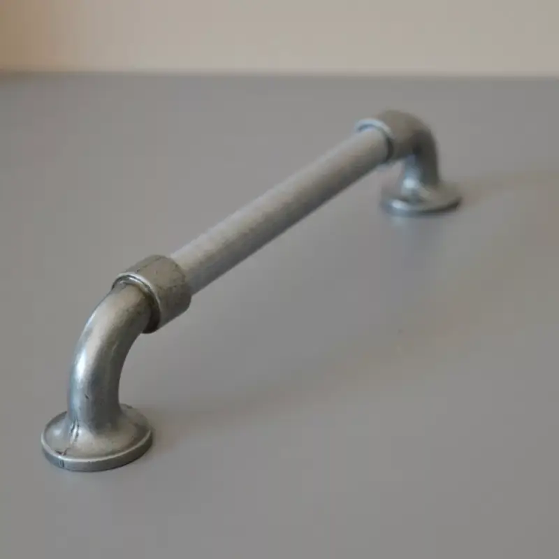 Metall-Möbelgriffe, Edelstahl - Farbe antikschwarz, Bohrung 160 mm Olcsó