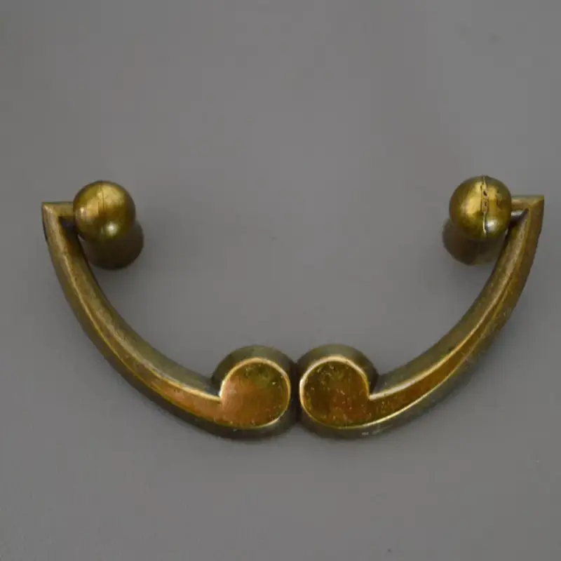 Metall-Möbelgriff, Bohrung 64 mm, Farbe antikbronze Alacsony ár