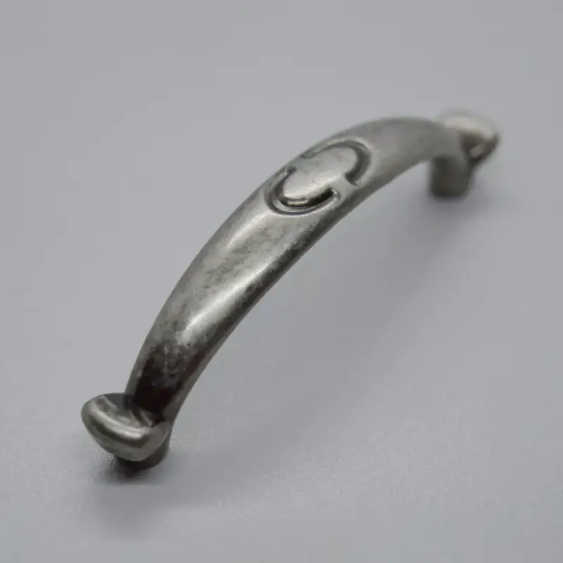 Korlátozott ajánlat Antiker Stil, 64 mm Bohrungsabstand, antikschwarzer Möbelgriff