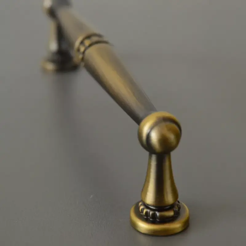 Különleges ajánlat 5263_MAB_192-Antikupferbeschichteter Metall-Möbelgriff aus Messing, 192 mm Bohrung