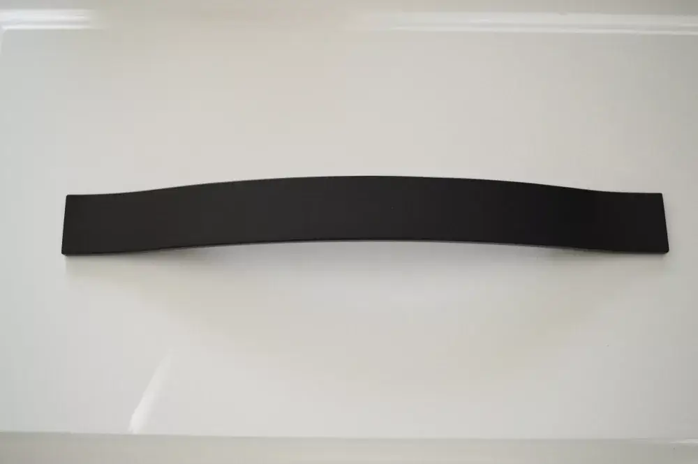 Rendeld meg most Möbelgriff aus Metall, Farbe Schwarz matt, Bohrung 192 mm
