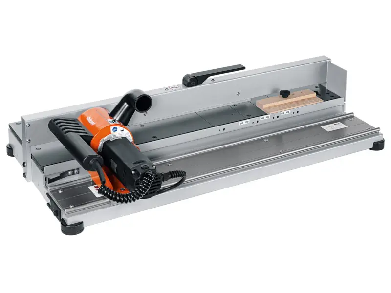 Vedd meg most BLUM Fiókaljmarógép LEGRABOX, maróval, Fenéklapok 15 és 16 mm, 1,05 kW