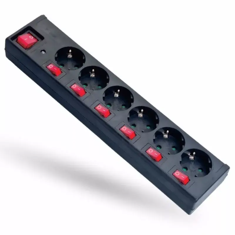 Biztonságos fizetés STI1045 Hálózati elosztó 6-1.5fm, villámvédelemmel,6+1 kapcsolóval H05VV-F 3x1,5mm2 Stilo