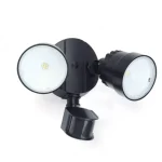 Árengedmény LUTEC SHRIMP Kültéri mozgásérzékelős LED reflektor 15W 5000K 1360lm IP54 7622104330