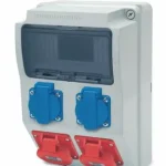 Különleges ajánlat AcQUA 9 modulos szerelt ipari doboz /2db ht. alj+2db 4P 16A/, 3958_2, Famatel S.A