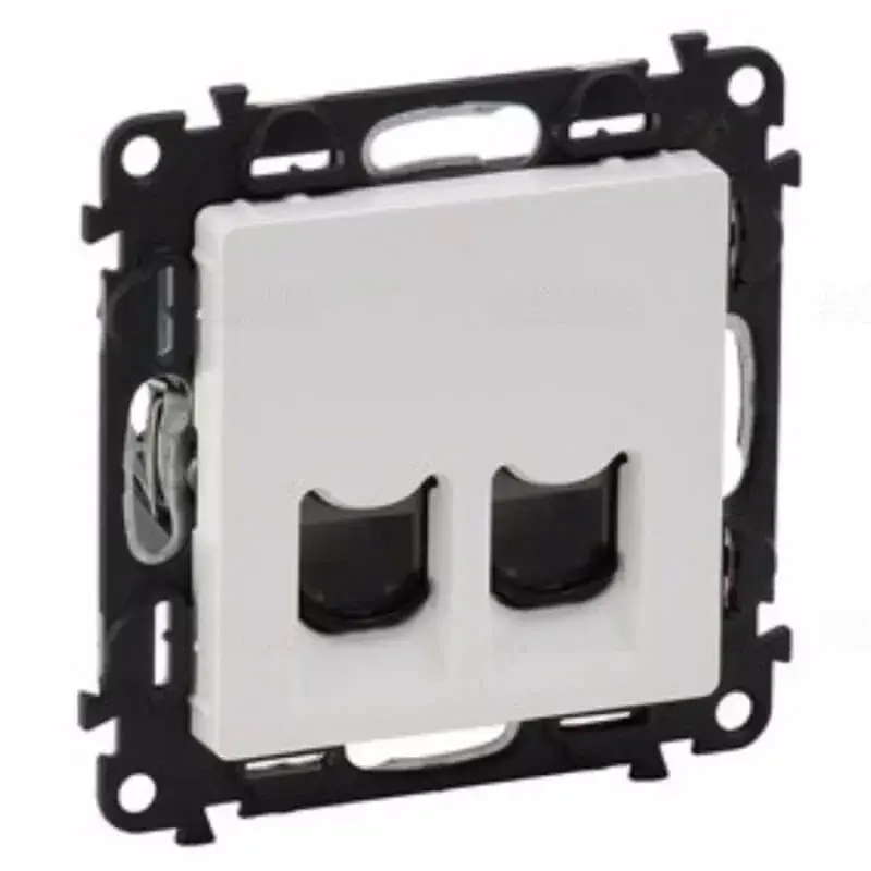 Legrand Valena Life 2xRJ45 Cat. 6 UTP csatlakozóaljzatfehér, Legrand 753143 Árcsökkenés
