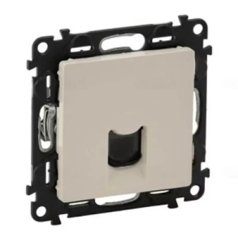 Legrand Valena Life 1xRJ11 csatlakozóaljzat elefántcsont, Legrand 753238 Végkiárusítás