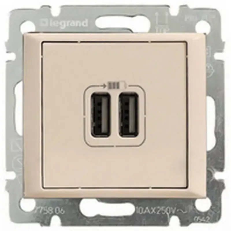 Árcsökkenés Legrand Valena 2xUSB töltő aljzat, 1500 mA, elefántcsont Legrand 774170