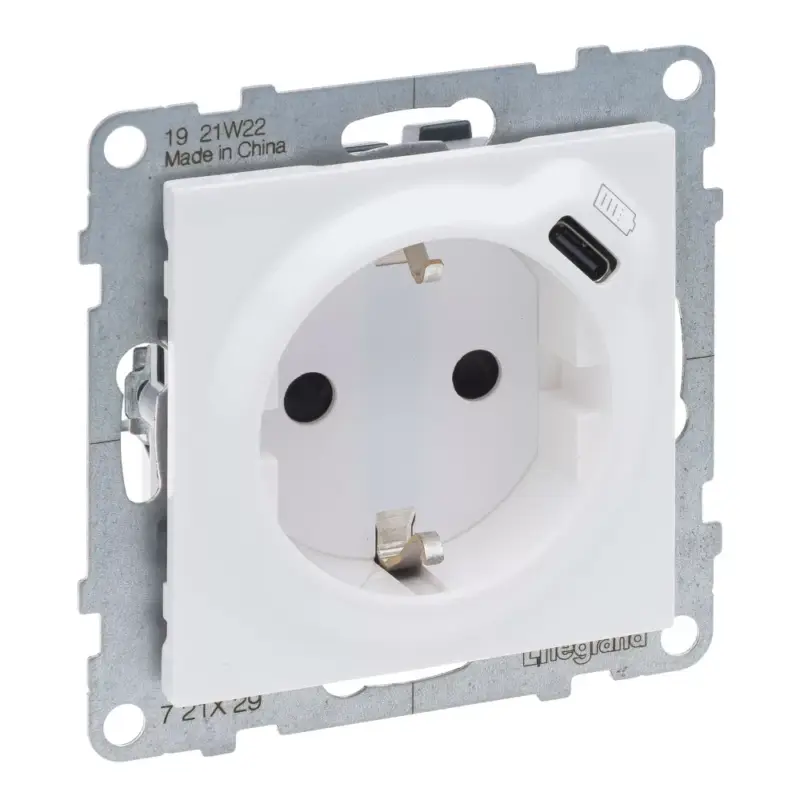 Legrand Suno 2P+F + USB-C csatlakozóaljzat (rugós), biztonsági zsaluval, fehér, Legrand 721129 Biztonságos vásárlás