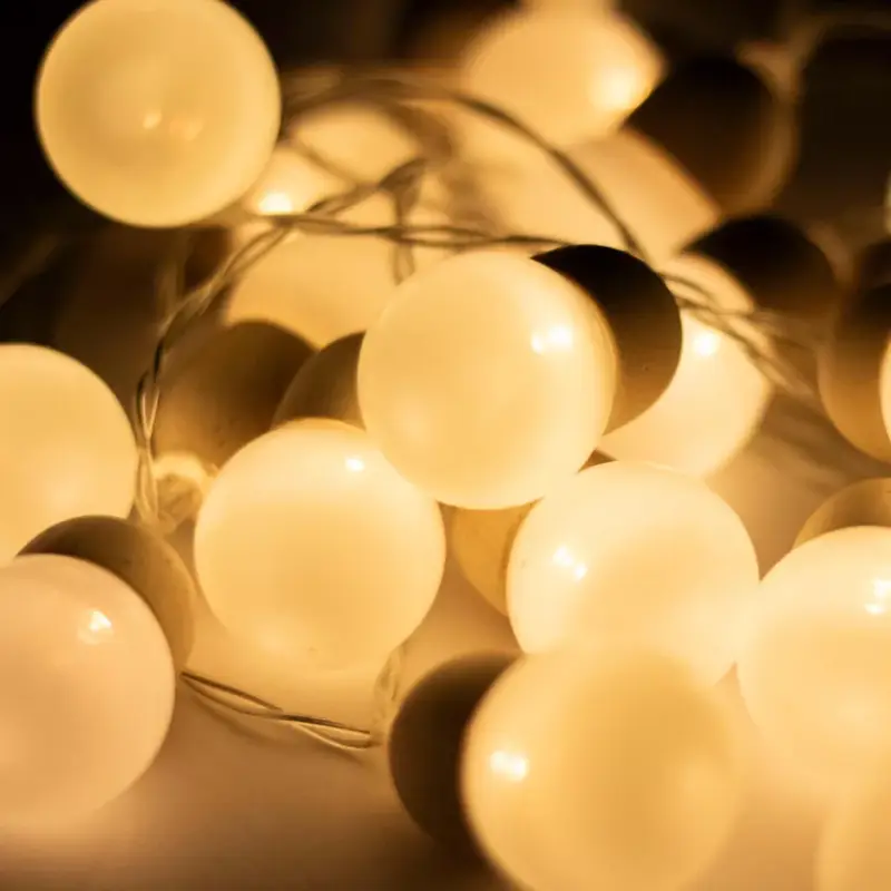 Szezonális akció Home MLC20B LED-es gömb fényfüzér, 20 melegfehér LED, elemes, ~3m hossz, átlátszó vezeték, fa + műanyag