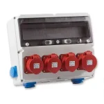 TP Electric Szerelt ipari doboz 360×300mm 18modul(5×16A-IP44)×3+(5×32A-IP44)×1+(1×16A)×4 3323-022-5371 Népszerű